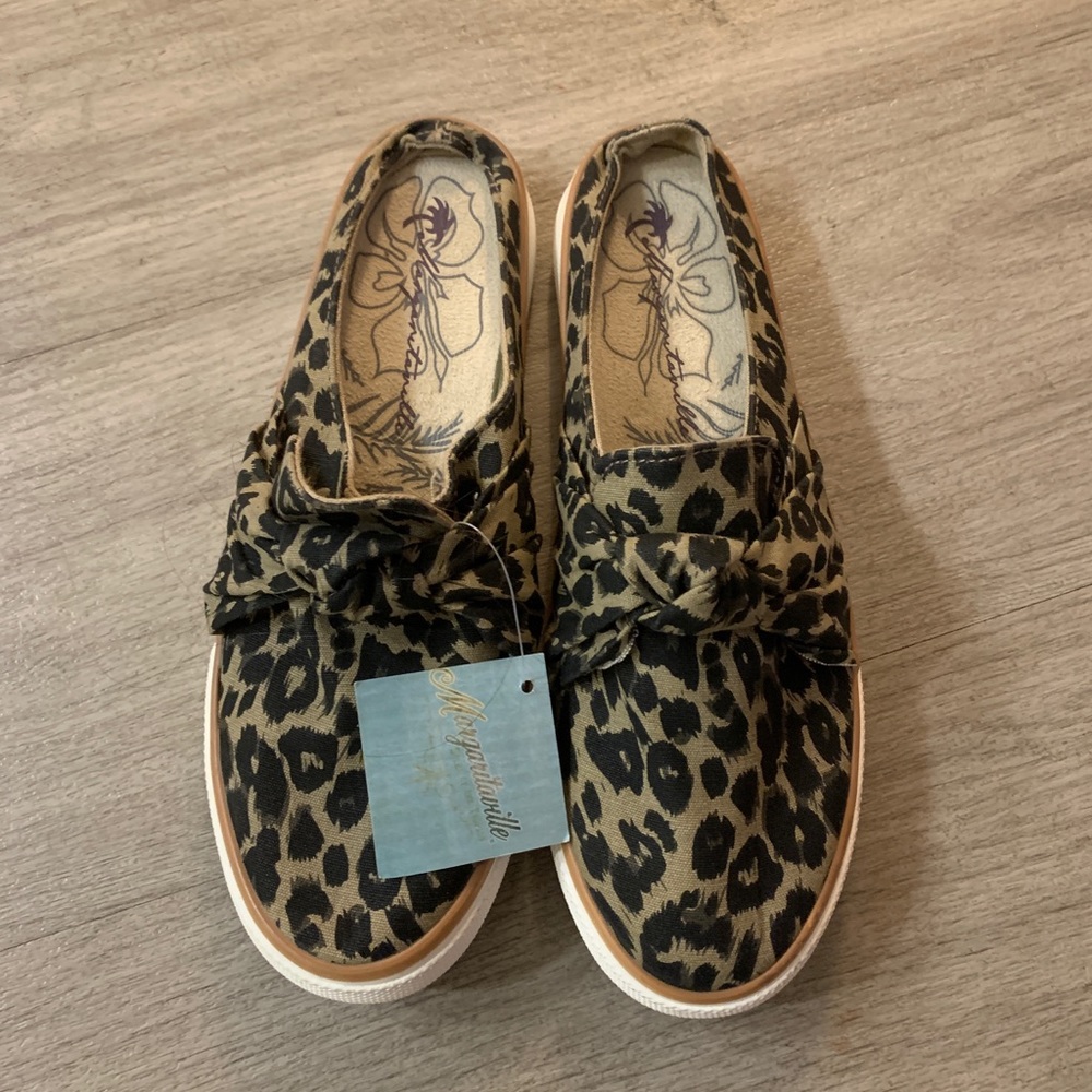 NWT Animal Print Shoes